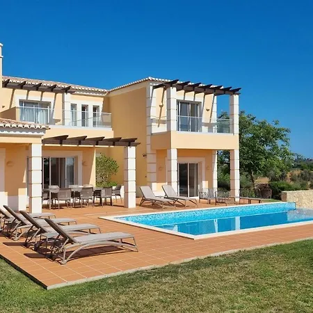 Pestana Golf - Moradia 303 Estombar